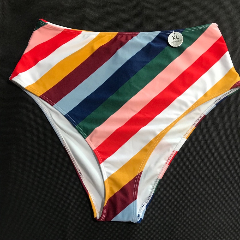 👙Bold Striped Bandeau & High Waist Bikini - Picture 5 of 6